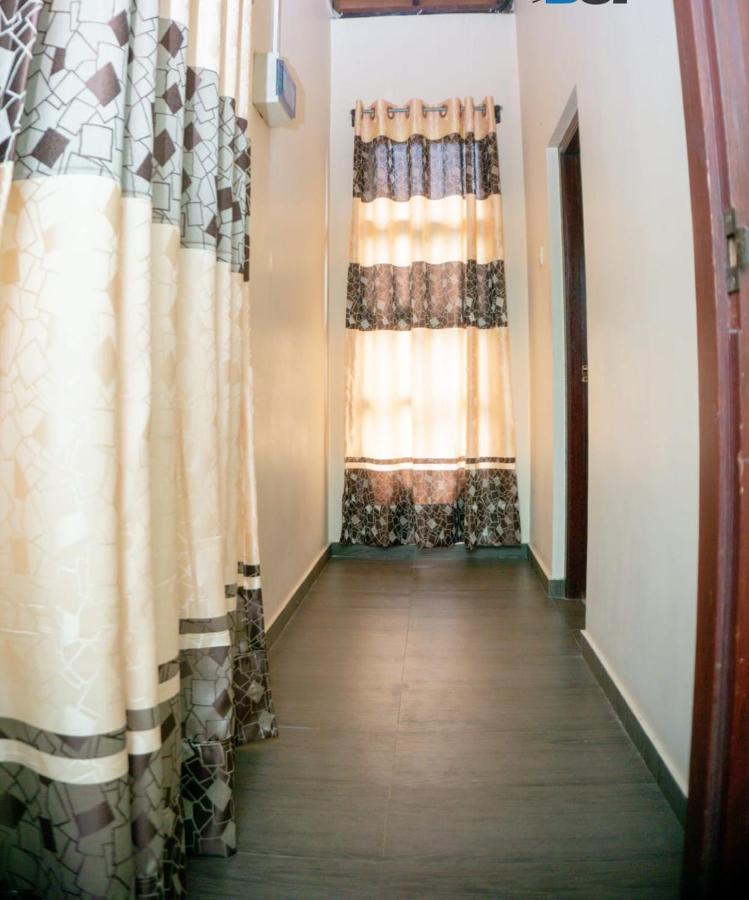 Airport Villa D 87 Katunayaka Luaran gambar